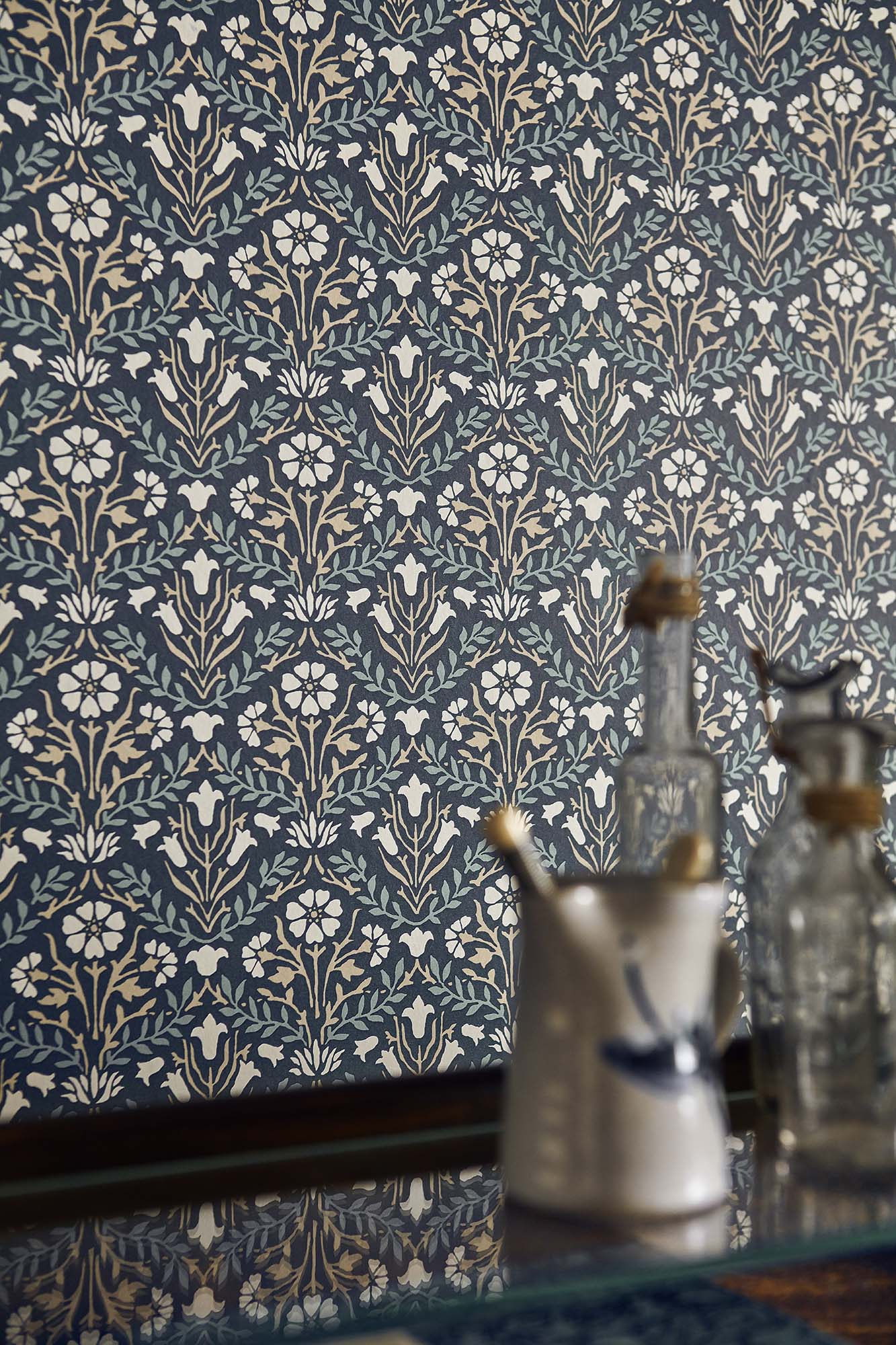 壁紙 Morris Bellflowers ベルフラワーズ 216436 MORRIS ARCHIVE Ⅳ