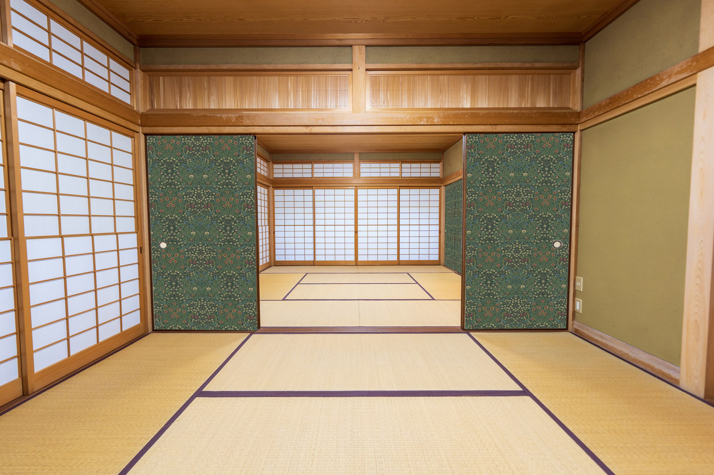 【送料無料】ウィリアムモリス ふすま紙 97cm×2m 2枚 ブラックソーン Blackthorn