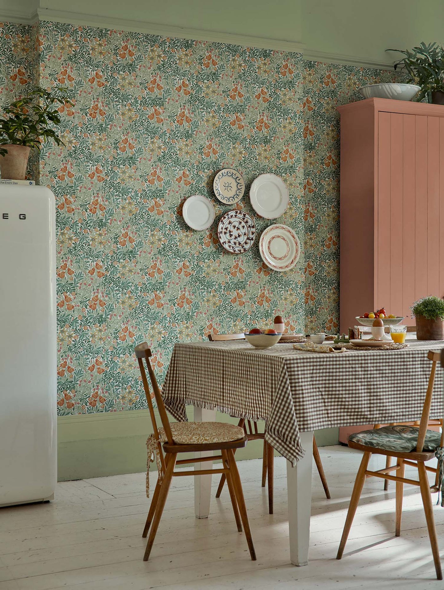 在庫セール 壁紙 Bower 217205 EMERY WALKER’S HOUSE 当店在庫 モリス柄