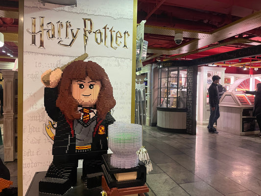 ロンドンレポートvol.10 大人も楽しめる！ロンドンのおもちゃ屋さん「Hamleys」