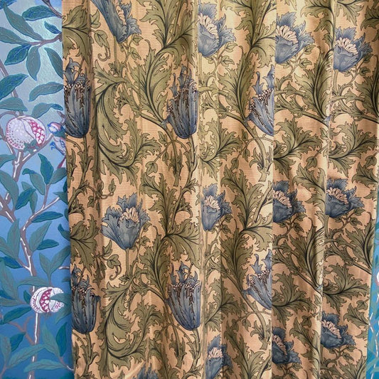 カーテン モリス柄 アネモネ ベージュ 横幅180cm 遮光 裏地付き ウィリアムモリス 1.5倍ヒダ 2つ山ヒダ 花柄 コットン 既成 窓 フック付き